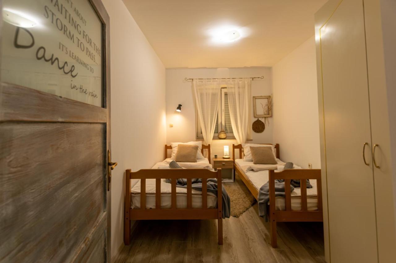 Apartman Tina Metković Buitenkant foto