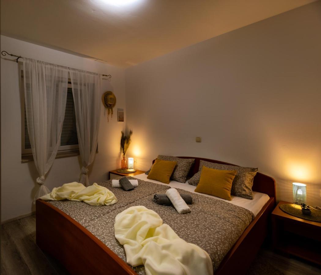 Apartman Tina Metković Buitenkant foto